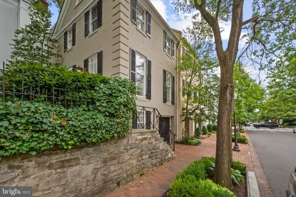 3312 R ST NW, Washington, DC 20007