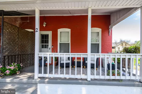 Coatesville, PA 19320,2 WOODLAND AVE