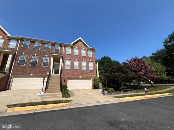 47698 LOWELAND TER, Sterling, VA 20165