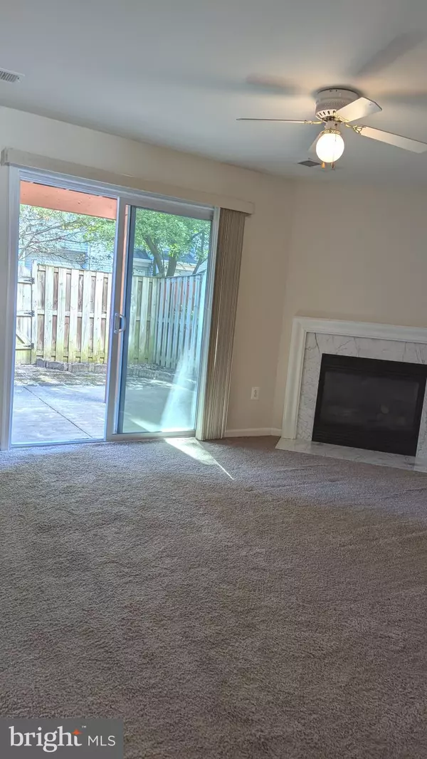 Alexandria, VA 22309,5503 SACRAMENTO MEWS PL