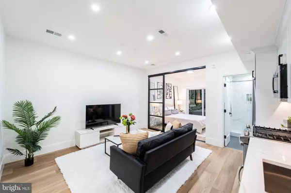 Washington, DC 20009,1714 EUCLID ST NW #2