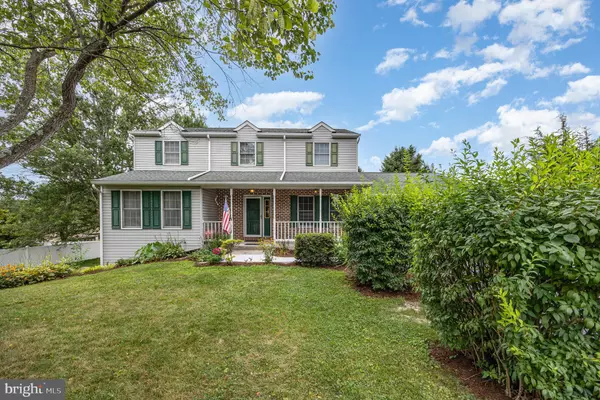 1 WINTER DR, Dillsburg, PA 17019