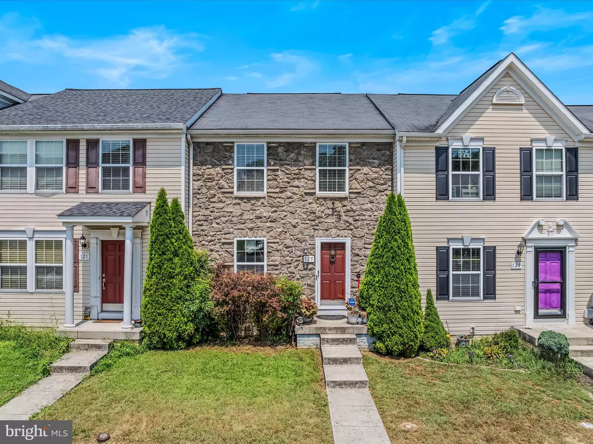 Martinsburg, WV 25405,125 CARNEGIE LINKS DRIVE