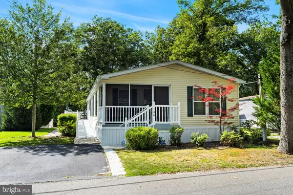 Barnegat, NJ 08005,136 CHESTNUT DR