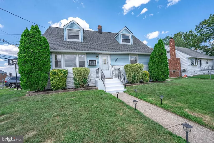 370 UNION AVE, Bellmawr, NJ 08031