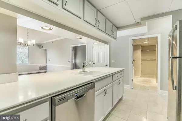 Arlington, VA 22201,1276 N WAYNE ST #219