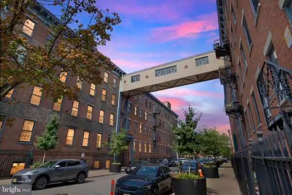 Jersey City, NJ 07302,187 WAYNE ST #415C