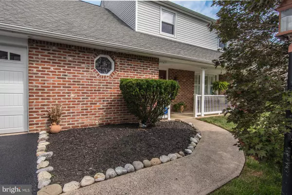 Holland, PA 18966,41 GRANT DR