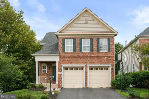 43032 LA RIVA DR, Ashburn, VA 20148