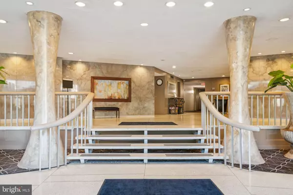 Jenkintown, PA 19046,100 WEST AVE #527-S