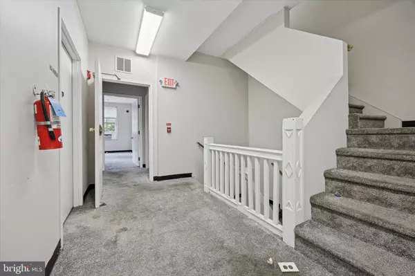 Philadelphia, PA 19104,208 N 35TH ST