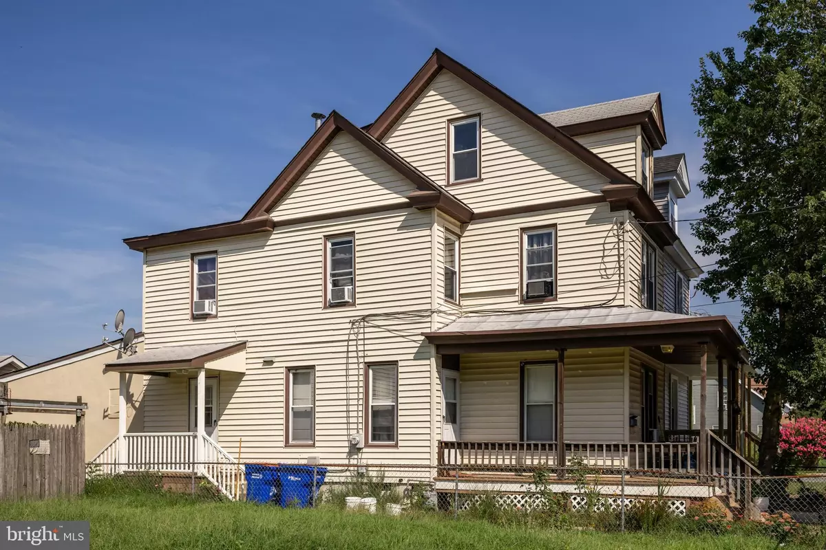 Millville, NJ 08332,308 S 3RD ST