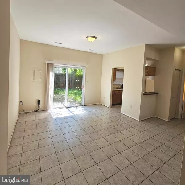 Manassas, VA 20110,8994 BONHAM CIR