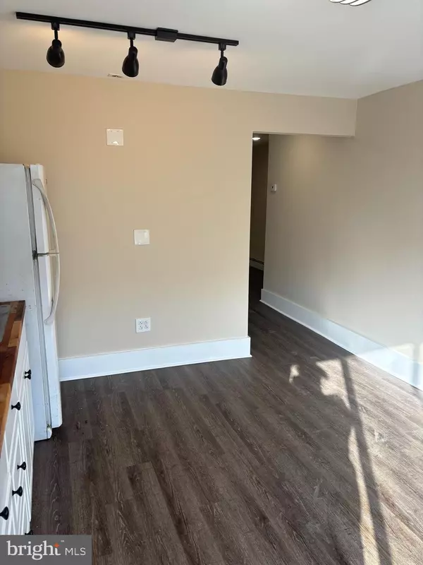 Collingdale, PA 19023,1008 CLIFTON #A