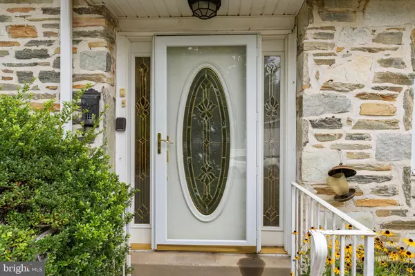 Philadelphia, PA 19154,3817 DORCHESTER RD