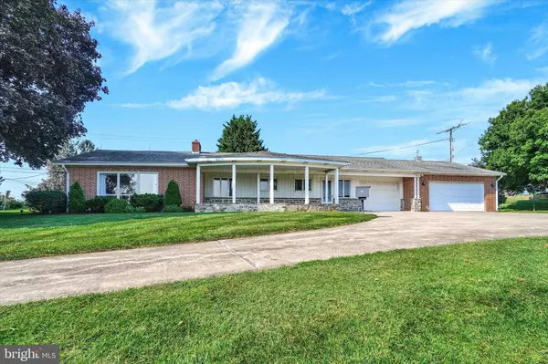 47 ROCKS RD, Fawn Grove, PA 17321