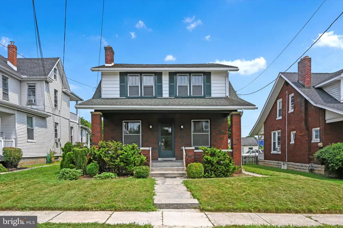 Lemoyne, PA 17043,39 N 10TH ST