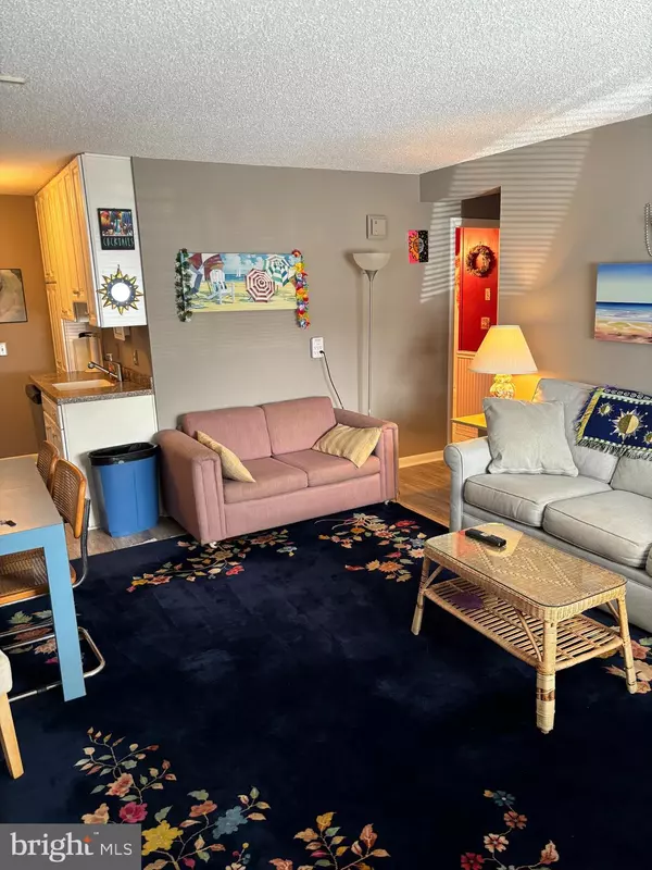 Dewey Beach, DE 19971,100 VANDYKE ST #106