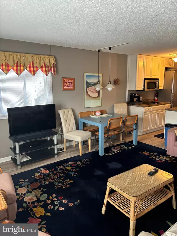 Dewey Beach, DE 19971,100 VANDYKE ST #106