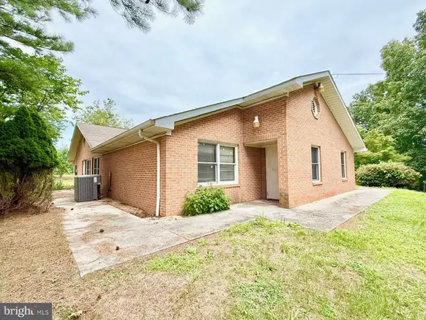 Franklin, WV 26807,139 GLOVER DR