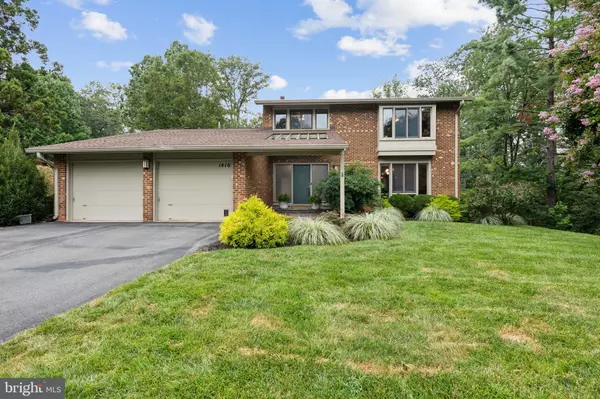 1416 WOLFTRAP RUN RD, Vienna, VA 22182