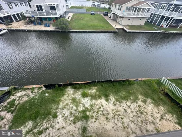 Fenwick Island, DE 19944,45 BAYSIDE DR