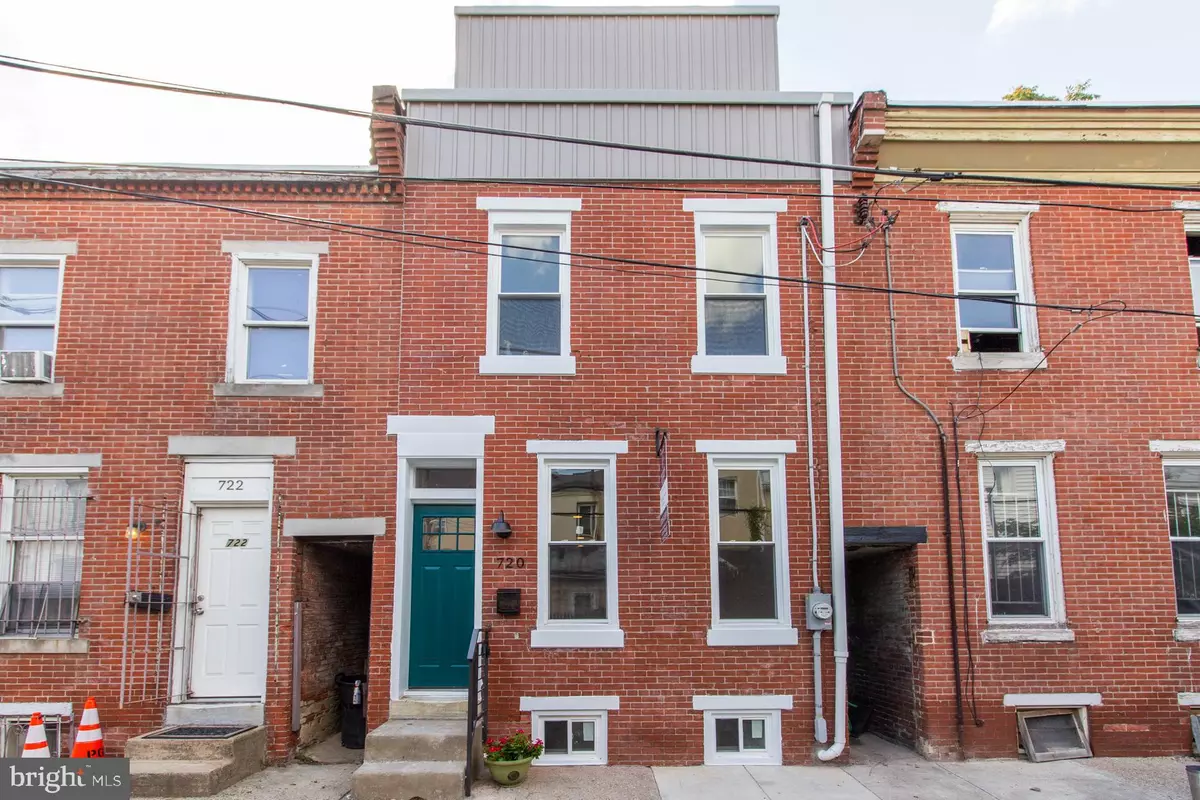 Philadelphia, PA 19146,720 S CHADWICK ST