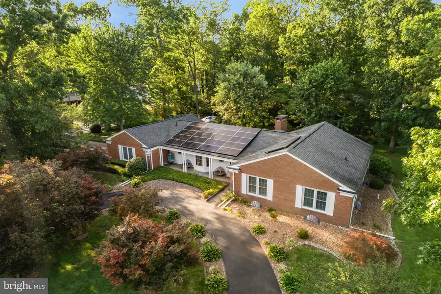 2432 BUTTONWOOD DR, Vineland, NJ 08361