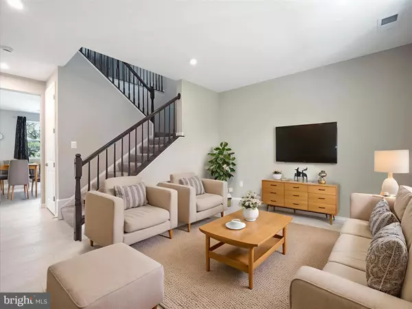 Chambersburg, PA 17202,2052 MANDARIN DR