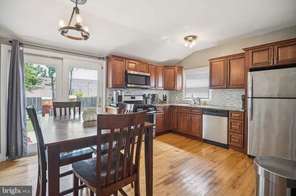 Westville, NJ 08093,233 MARION AVE