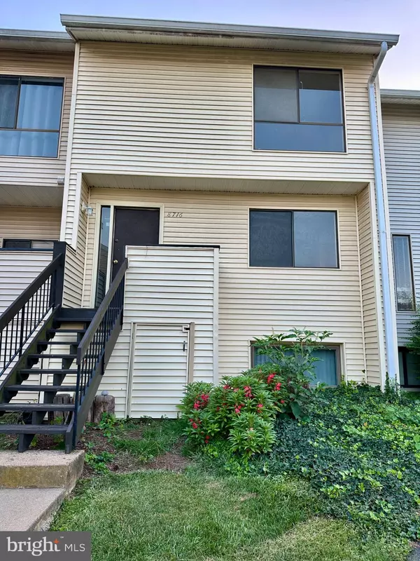 8716 VILLAGE SQUARE DRIVE #11/8716, Alexandria, VA 22309