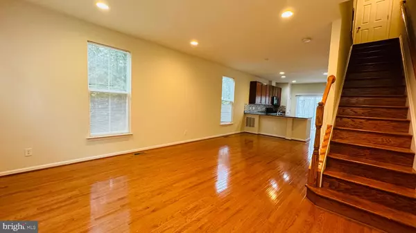 Fairfax, VA 22031,9430 CANONBURY SQ