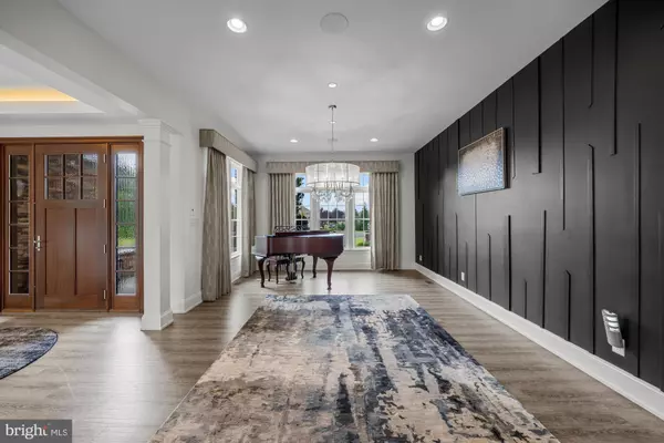 Sewell, NJ 08080,6 MEYERS CREEK CT