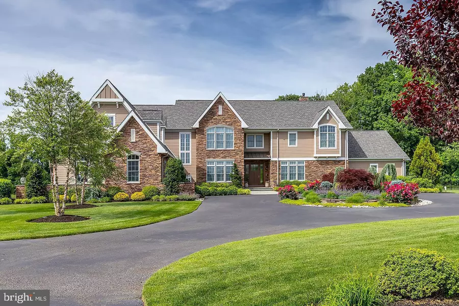 6 MEYERS CREEK CT, Sewell, NJ 08080