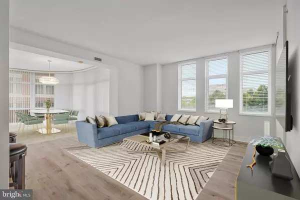 Mclean, VA 22102,8220 CRESTWOOD HEIGHTS DR #412