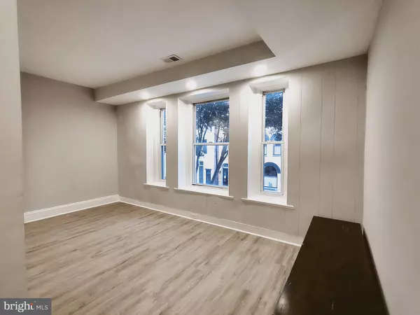 Frederick, MD 21701,230 S MARKET ST #2