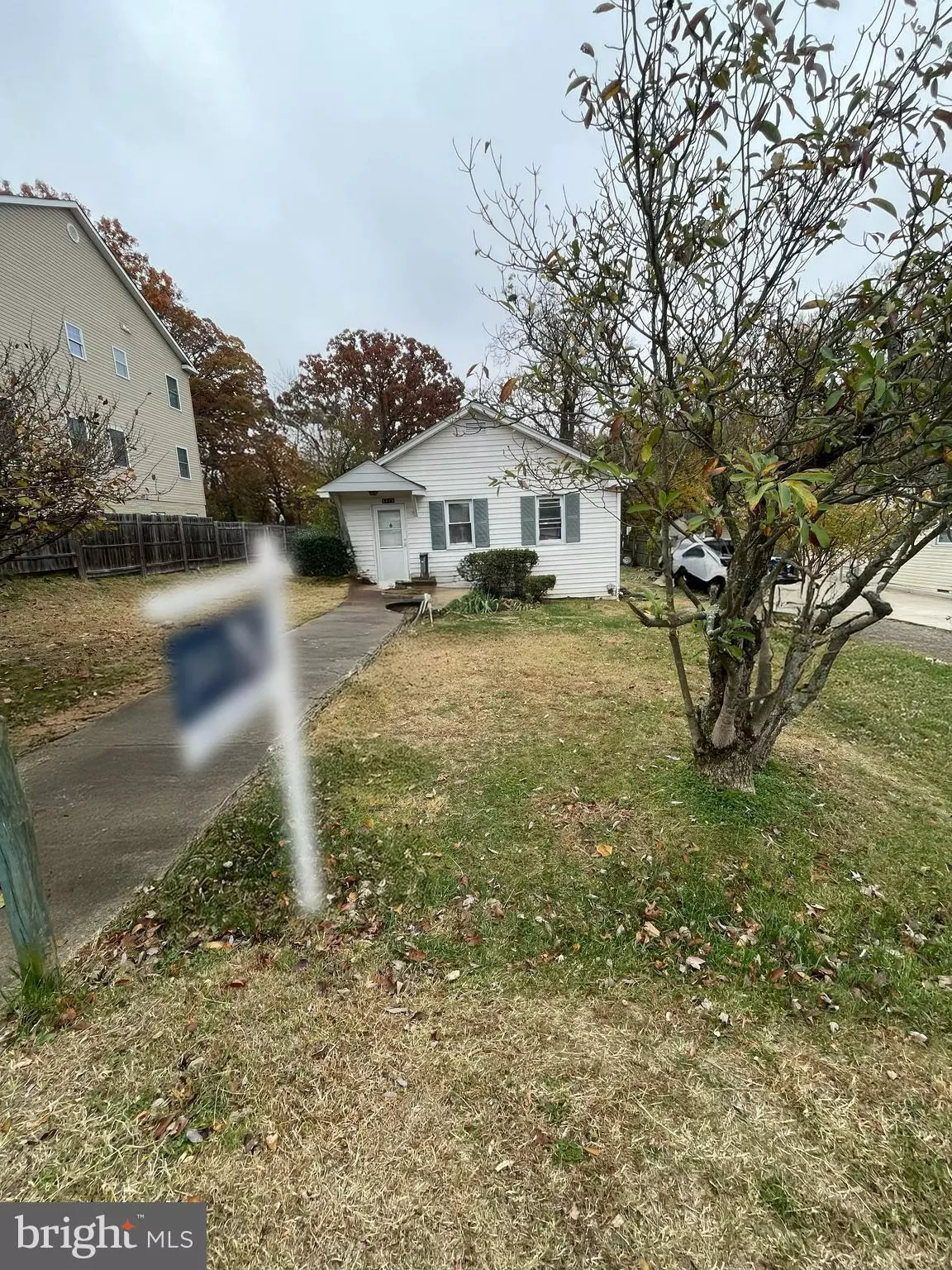 Falls Church, VA 22041,5715 MAGNOLIA LN