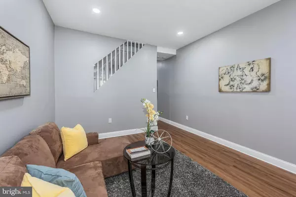 Baltimore, MD 21218,439 E 27TH ST
