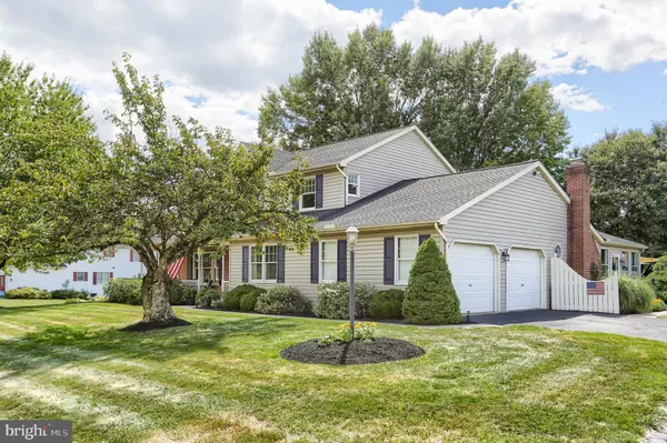 Mechanicsburg, PA 17050,5 SURREY LN