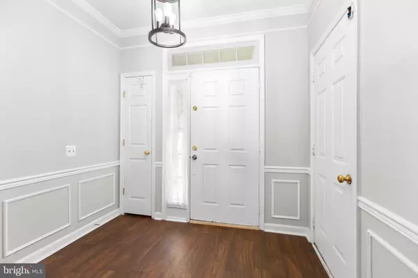 Woodbridge, VA 22191,16828 MIRANDA LN