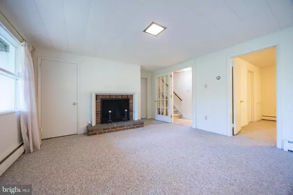 Paoli, PA 19301,207 VINCENT RD