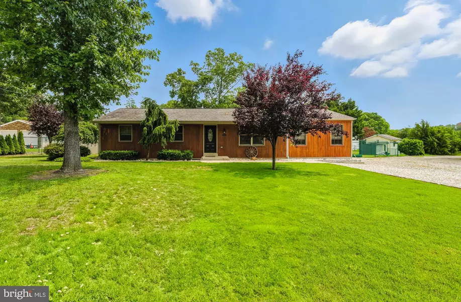 1140 ARBUTUS AVE, Williamstown, NJ 08094