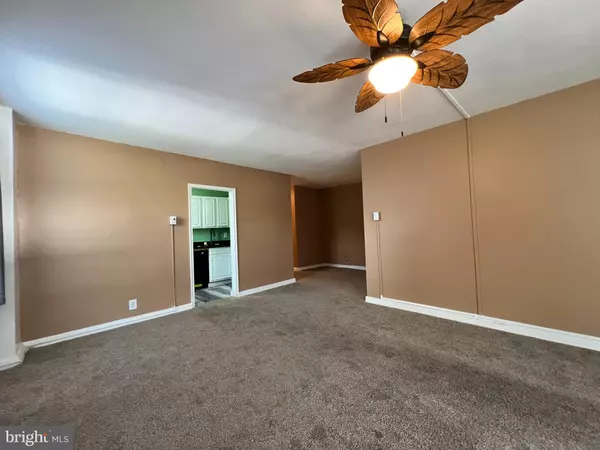 Lansdowne, PA 19050,80 W BALTIMORE AVE #B306