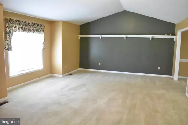 Fredericksburg, VA 22405,2011 SIERRA DR