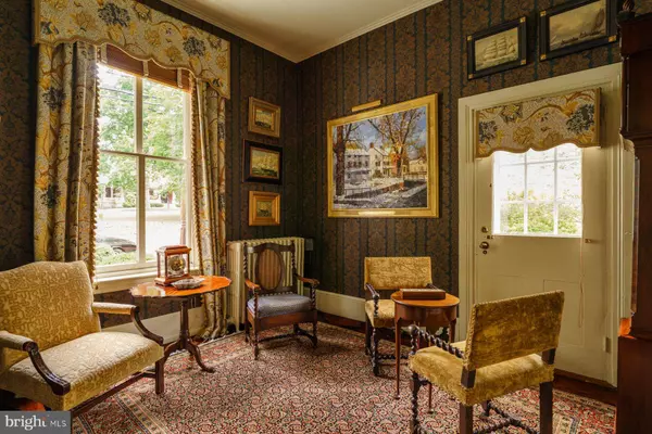 Doylestown, PA 18901,146 E COURT ST