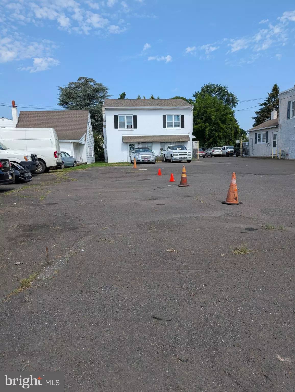 Bensalem, PA 19020,3552 BRISTOL PIKE