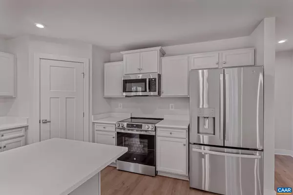 Barboursville, VA 22923,296 WHITE SANDS BLVD