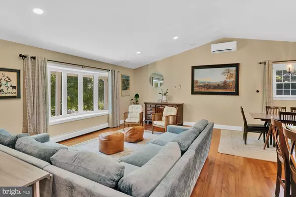 Yardley, PA 19067,2319 LAKEVIEW DR