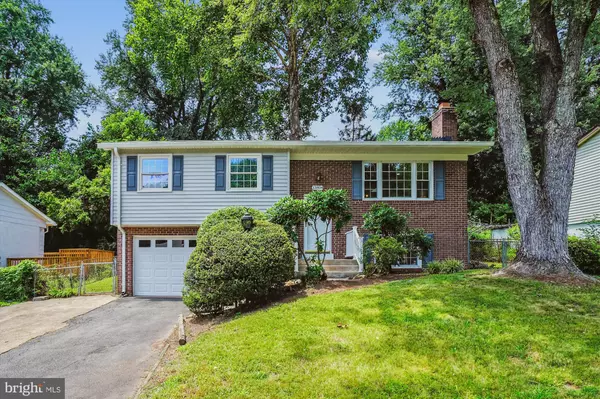 Woodbridge, VA 22193,13804 GILBERT RD