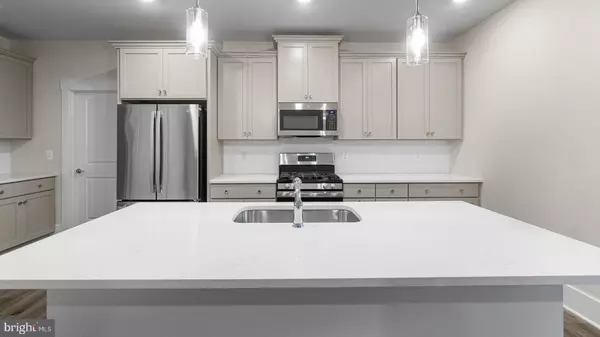 Upper Marlboro, MD 20772,3702 ELIZABETH RIVER DR